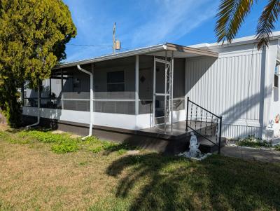 Mobile Home at 918 Reed Canal Road Lot 326 South Daytona, FL 32119