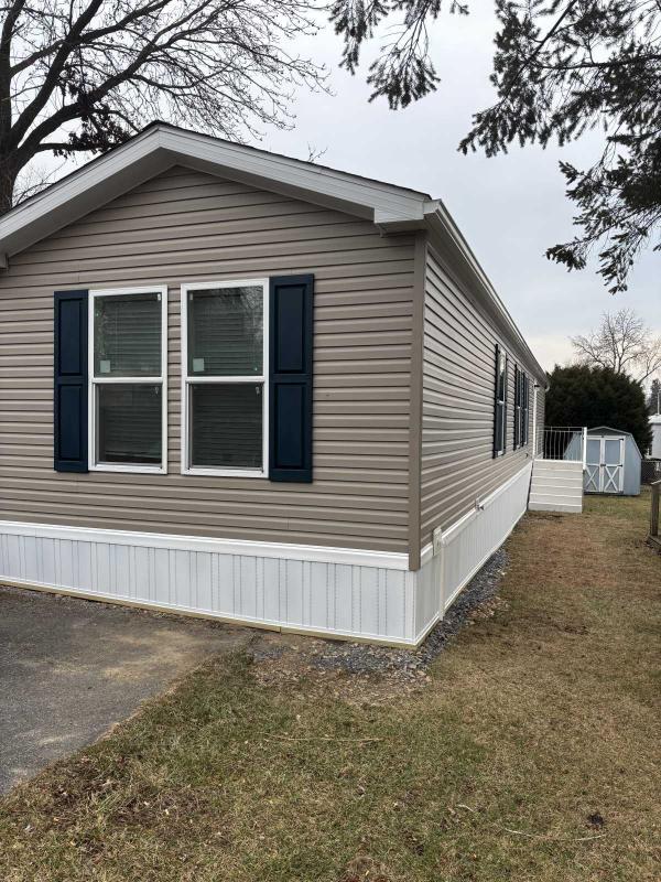 2025 Pine Grove Mobile Home For Sale