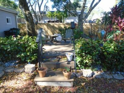 Photo 5 of 26 of home located at 3432 State Road 580 Lot 462 Safety Harbor, FL 34695