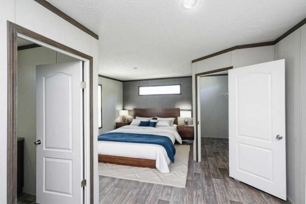 2025 Fleetwood Economy Mobile Home