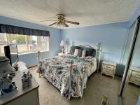 1984 Commodore Bayshore Manufactured Home