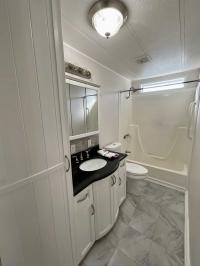 1984 Fleetwood Sandpointe Manufactured Home