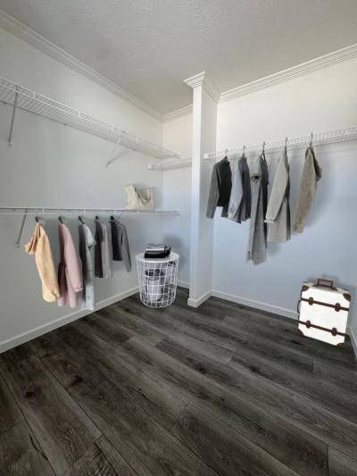 Mobile Home at 26643 Teton Lane Flat Rock, MI 48134