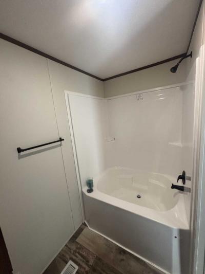 Photo 4 of 12 of home located at 411 S. Grover Ave., #93 Alma, MI 48801