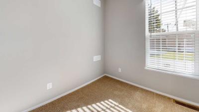 Photo 4 of 16 of home located at 535 W Gypsy Lane Rd #220 Bowling Green, OH 43402