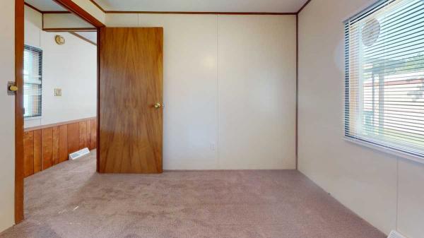 Holly Park Mobile Home