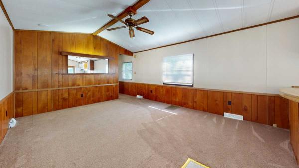 Holly Park Mobile Home