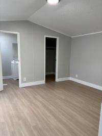 1998 Skyline Manufactured Home