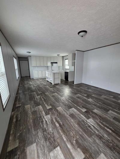 Photo 3 of 12 of home located at 601 James St Rossville, GA 30741