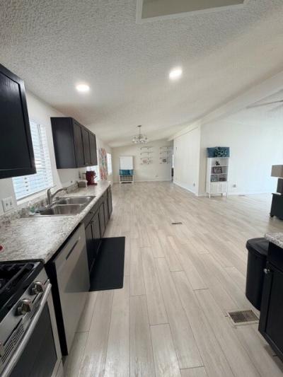 Photo 5 of 21 of home located at 6420 E Tropicana Ave Lot 442 Las Vegas, NV 89122