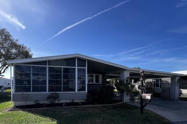 1988 Homes of Merit Mobile Home For Sale