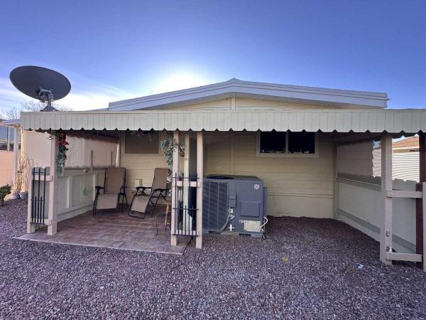 1980 Skyline Hillcrest Manufactured Home