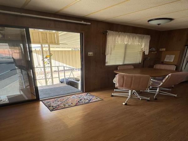 1986 TAHO Manufactured Home