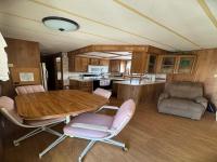 1986 TAHO Manufactured Home