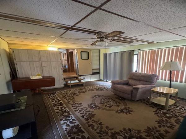 1986 TAHO Manufactured Home