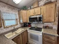 1986 Skyline Manufactured Home