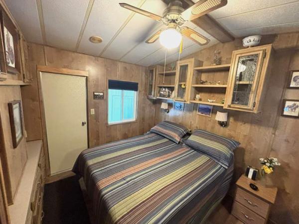 1986 Skyline Manufactured Home
