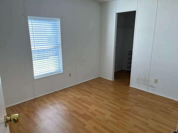 2002 Skyline HS Mobile Home