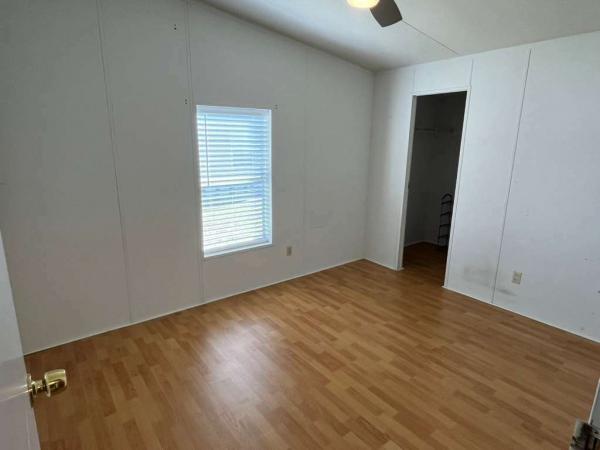 2002 Skyline HS Mobile Home