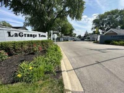 Mobile Home at 22 Country Drive La Grange, IL 60525