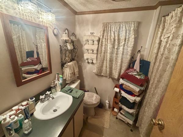 1990 Parkwood mobile Home