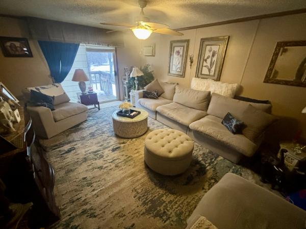 1990 Parkwood mobile Home