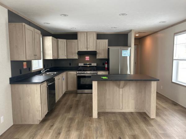 2025 CMH Manufacturing West, Inc. mobile Home