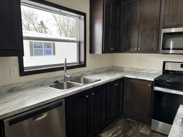 2021 Skyline PGB929P Mobile Home