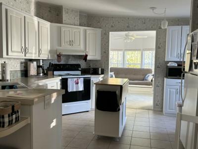 Photo 3 of 11 of home located at 1320 Warmwood Drive Grand Island, FL 32735