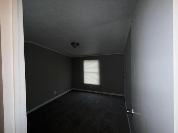 2006 Clayton Homes Inc Community Series Mobile Home