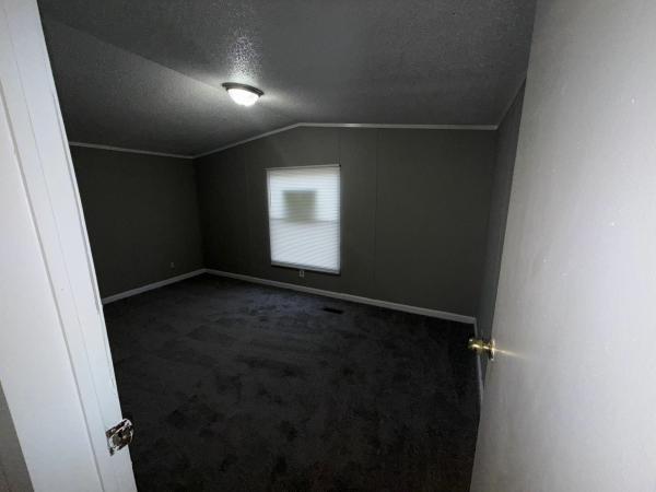 2006 Clayton Homes Inc Community Series Mobile Home