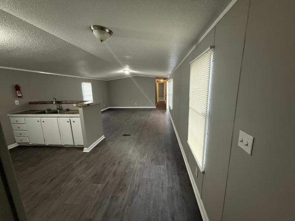 2006 Clayton Homes Inc Community Series Mobile Home