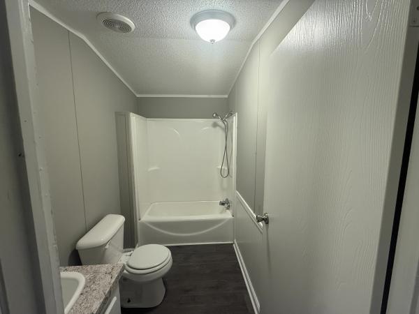 2004 Clayton Homes Inc Freedom Mobile Home