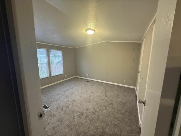 2004 Clayton Homes Inc Freedom Mobile Home