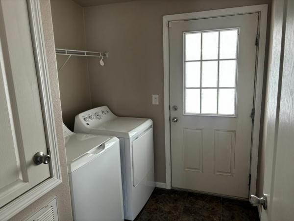 2018 Clayton Oakcrest Mobile Home