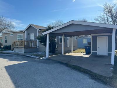 Photo 2 of 9 of home located at 900 Broken Feather Trl 309 Pflugerville, TX 78660