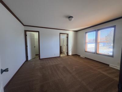 Photo 5 of 25 of home located at 324 SE Spring Park Dr. #114 Ankeny, IA 50021