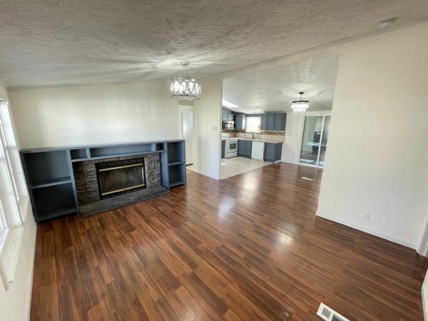 2003 REG Mobile Home