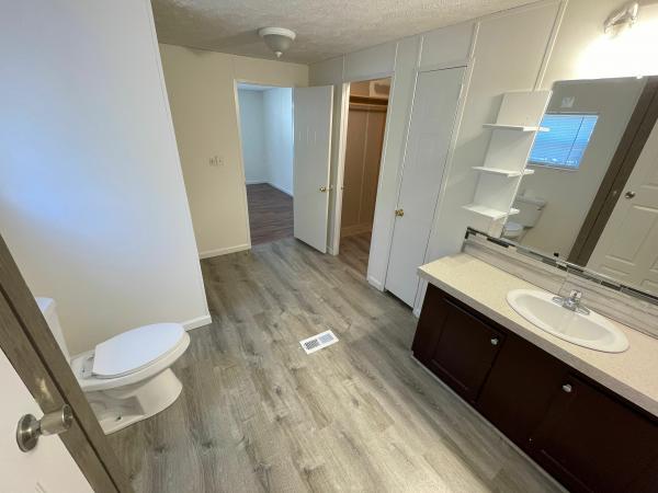 2003 REG Mobile Home