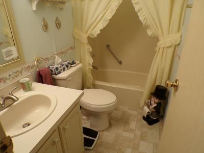 Photo 5 of 13 of home located at 3801 Willaford Dr Plant City, FL 33565