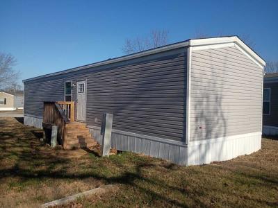 Photo 5 of 12 of home located at 7534 Us-60 #166 Republic, MO 65738