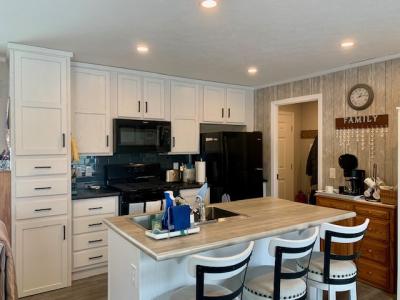 Photo 5 of 15 of home located at 2899 N Sandy Dr Ludington, MI 49431