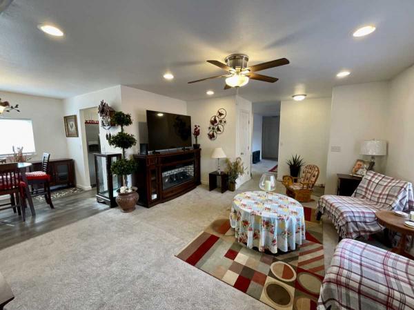 1979 Bud Manufactured Home