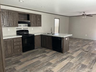 Mobile Home at 336 Cherokee Shores Mabank, TX 75156