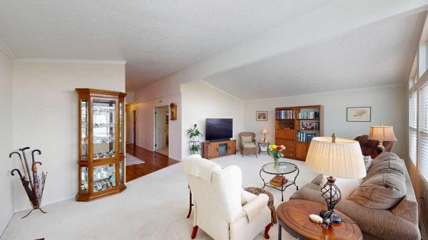 1989 Goldenwest Manufactured Home