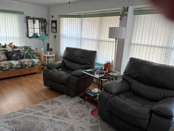 1983 Twin Mobile Home