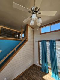 2023 PLATINUM COTTAGES 575e-FPSL  Manufactured Home