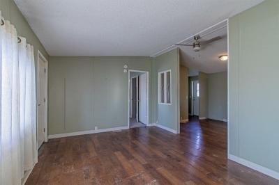 Photo 4 of 16 of home located at 1624 Palm St. Las Vegas, NV 89104