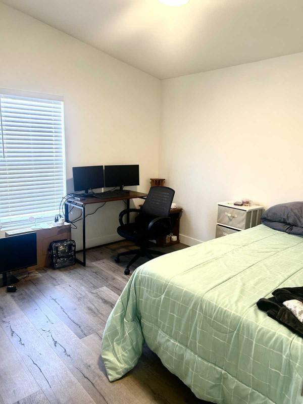 1992 Fleetwood Sunpoint 373E Manufactured Home