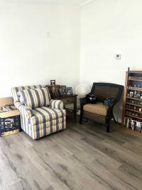 1992 Fleetwood Sunpoint 373E Manufactured Home